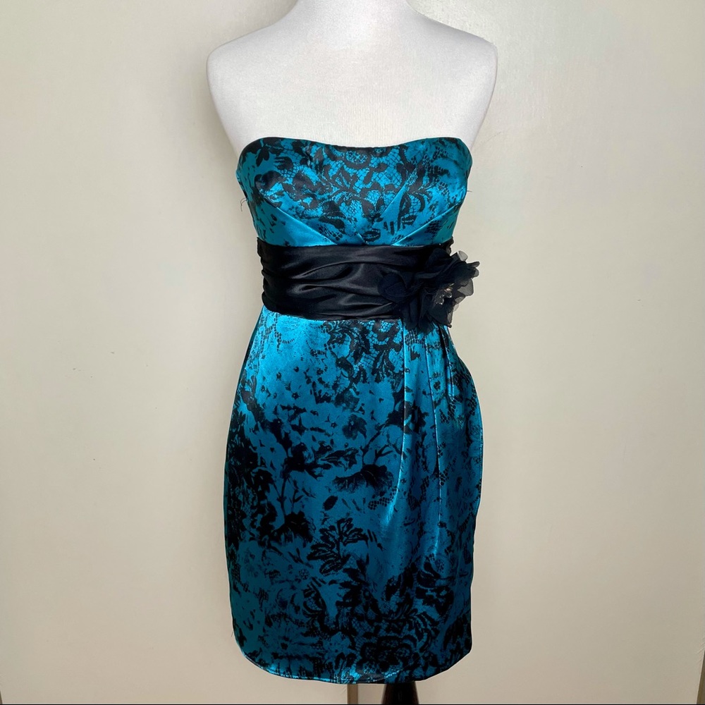 Strapless Blue Semi-Formal Dress with Flowers